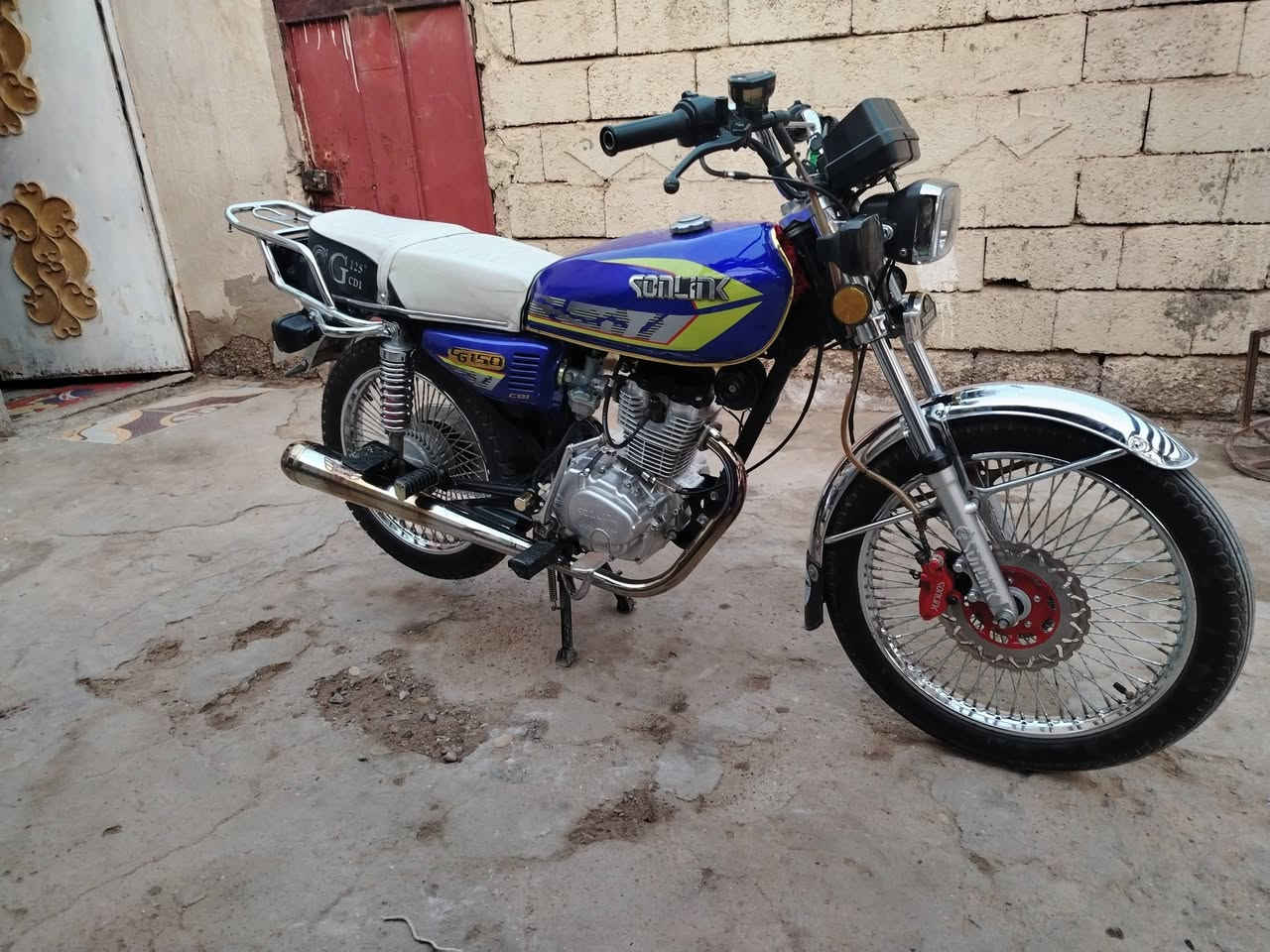 سلام عليكم دراجة 4 كير تايكر موديل 24 مامفتوح بيهة برقي جاهزة هاذة رقمي شراي ينتصل ***********وبي وتساب
