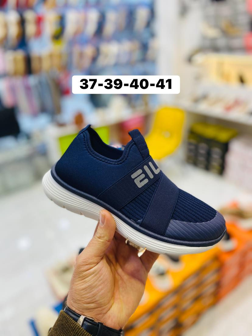 اخر قطع على 7.000 فقط 
القياسات بالصور موجوده 
ملاحظة / اي حجز ماكو 
العنوان : خانقين مجمع قمبر قرب ازياء الاميرات


**إذا كنت صاحب هذا الإعلان وتريد حذفه لأي سبب، رجاءا أرسل رسالة إلى الدعم الفني**