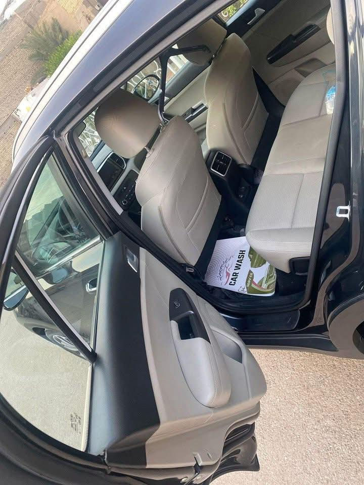 سبورتج ٢٠٢٠
خليجية وبحالة ممتازة جداً ✨
✔️ ما بيها أي نقص
✔️ محرك وكير وشاصي ممتاز
✔️ فحص كامل
✔️ استخدام نظيف جداً

✔️ جاهزة للاستخدام وما تحتاج أي مصروف

🚨 بيع مستعجل
السعر: 178 ورقة

السيارة مرتبة جداً


**إذا كنت صاحب هذا الإعلان وتريد حذفه لأي سبب، رجاءا أرسل رسالة إلى الدعم الفني**
