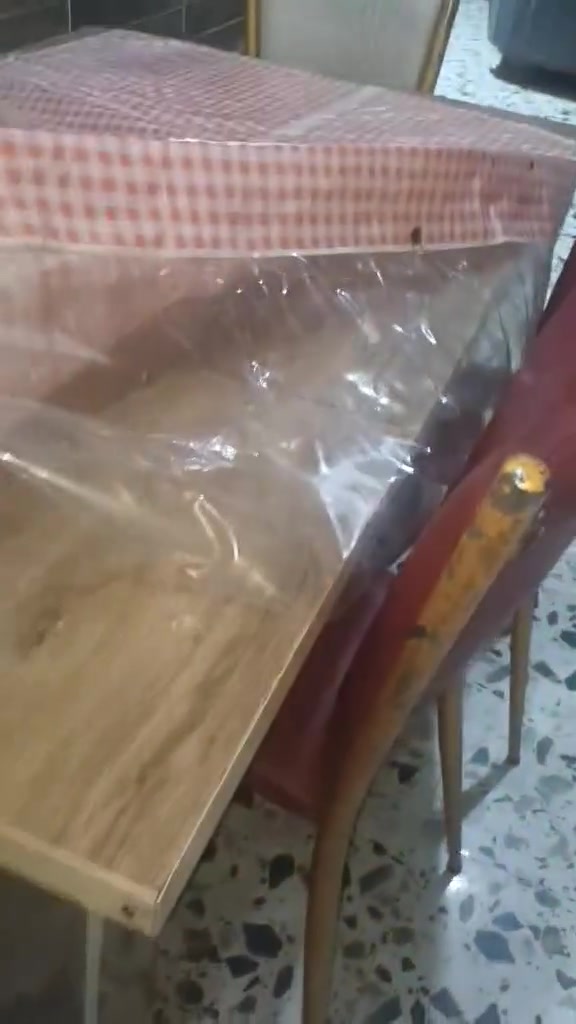 ميز خشب ويا ثلاث كراسي نضيف تكمه اريدة ٥٠ وبي مجال مكان دور الزراعه


**إذا كنت صاحب هذا الإعلان وتريد حذفه لأي سبب، رجاءا أرسل رسالة إلى الدعم الفني**