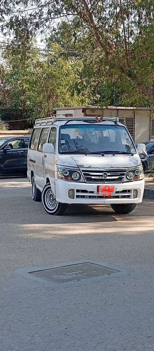 السلام عليكم للبيع او مراوس شرط التحويل مصفره جنبي 2007جاهزه كير ومكينه واكسن وحداديه باتري تخم تاير مكفولات للستفسار ***********غير متواجد على الفيس
