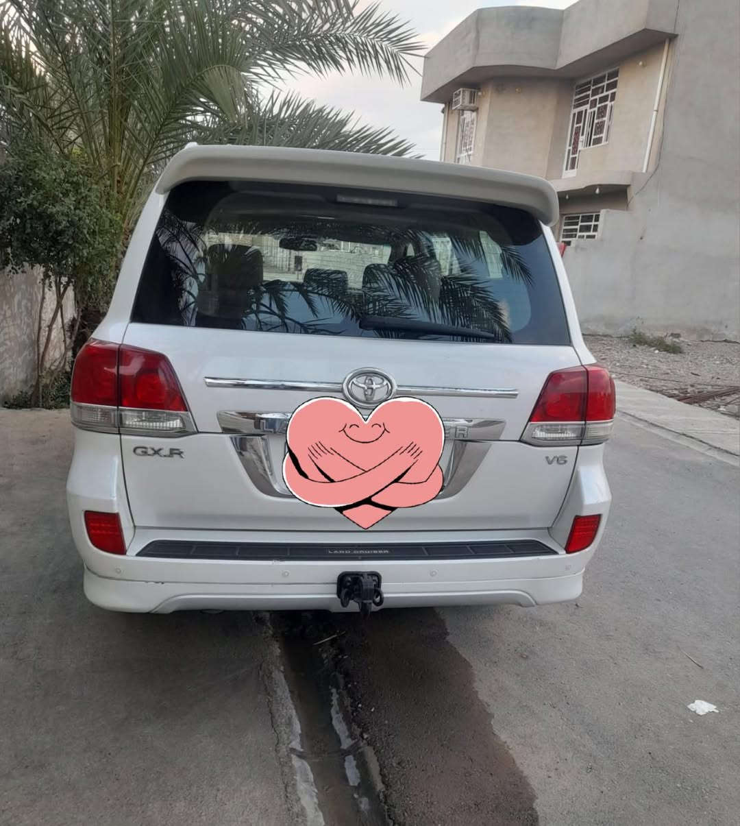 سلام عليكم لاندكروز ٢٠١١ سيارة اصل ستينية فول كفاله عامة من والصبغ والفتح كير محرك كفاله تخم تاير بدون اي نقص جاهزه مكاني ديالى خان بني سعد ضربة خفيفة بالباب المعاكس للسائق  استفسار*********** متواجد وتساب
