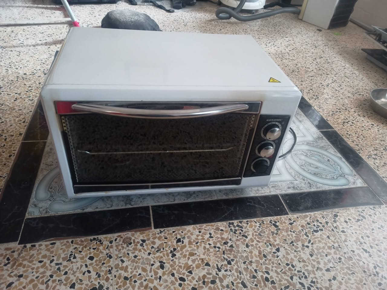 الأبيض سعره 35 ونظافه وشغل فول الاسود سعره 30 نظافه وشغل شرط حي سومر شارع المولدات


**إذا كنت صاحب هذا الإعلان وتريد حذفه لأي سبب، رجاءا أرسل رسالة إلى الدعم الفني**