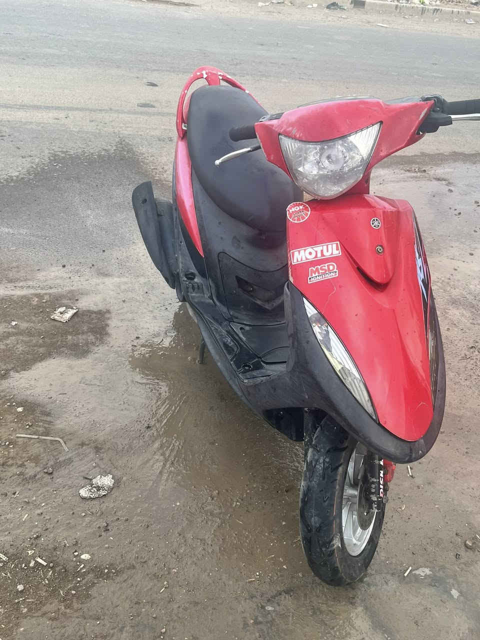 سلام عليكم
دراجه ماكس عدله 
دراجه كامله مابيه اي نقص كفراته بلاديه لونه احمر وجارده كهربائيات كله شغاله تايرات جدد ومابيه اي نقص مكينه خرسه نص نكره للبيع أو مراوس مكاني بغداد الحسينيه السعر 650
للاستفسار ***********
