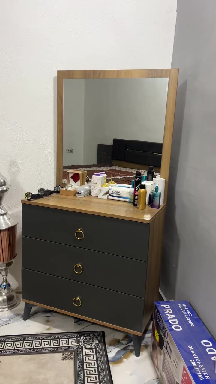 سلام عليكم
غرفة نوم تركي 5 قطع نضيفه ستعمال كلش كلش قليل جرباية نوم صومية بلوك اسود نهايتهه قفل قفل 550 المكان بغداد الحسينية


**إذا كنت صاحب هذا الإعلان وتريد حذفه لأي سبب، رجاءا أرسل رسالة إلى الدعم الفني**