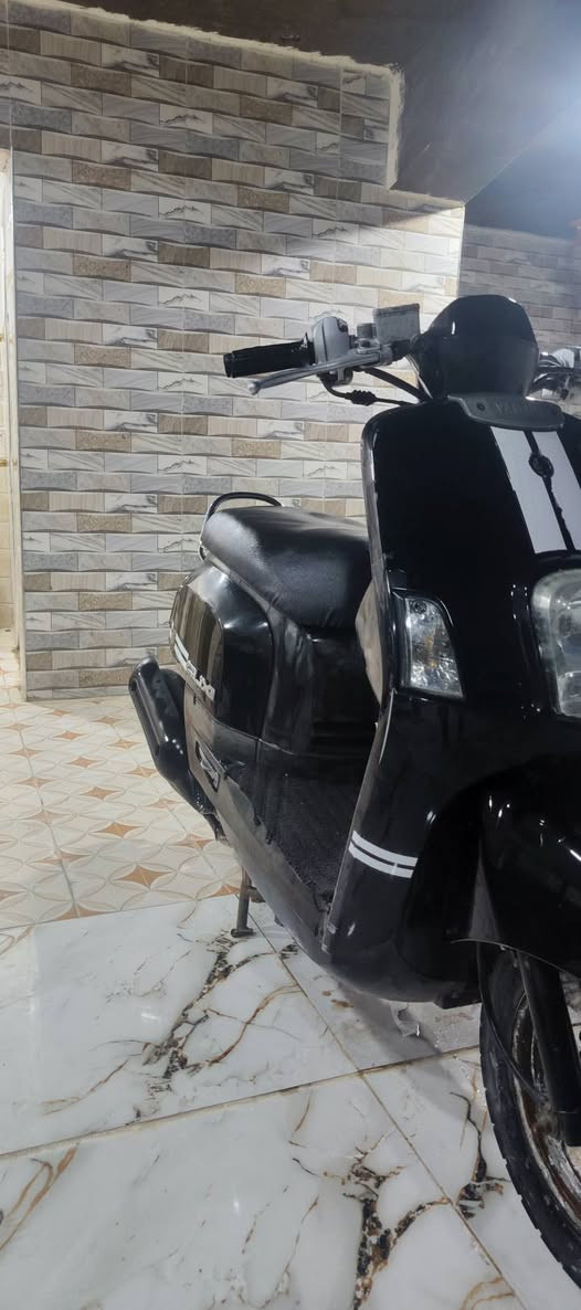 السلام عليكم دراجه ماكس بوليس 
البيع دراجه مال حاويه دراجه ما مفتوحه 
شرط الفحص مختمه  سعر800  المكان القرنه 
رقم ***********
