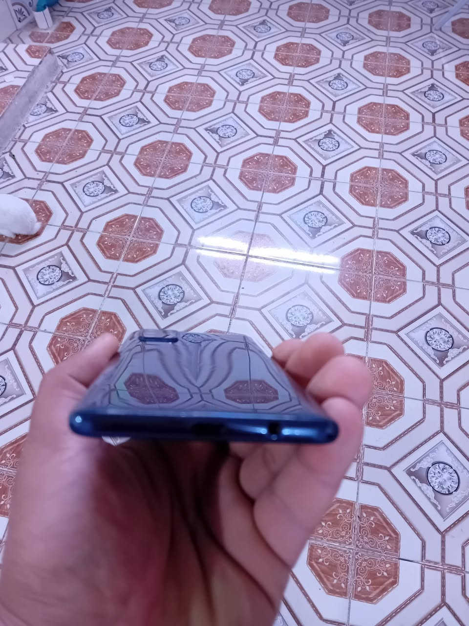 سلام عليكم كلكسي A71 ذاكرته128 جهاز بي كسر شويه فوك مامءثر لا علمس ولا تعليك مراوس شعندك نزل مكاني بغداد ***********
