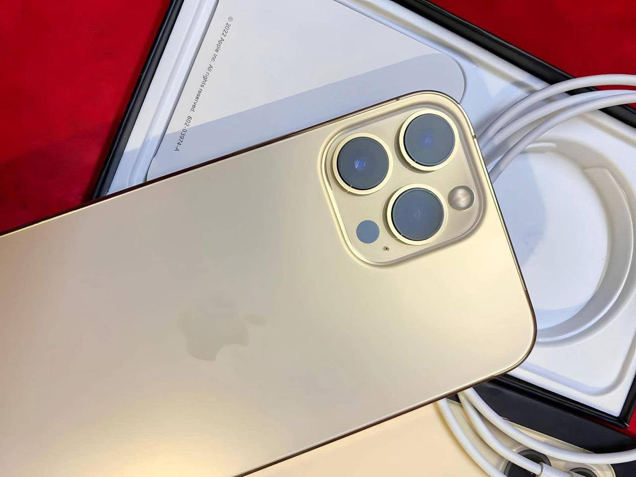 ايفون 13 📱 برو ماكس ذهبي
بطارية 83
ذاكرة 128 
الجهاز وتر ممفتوح  
نضافة 100‎%‎100 زلغ مابي 
مكاني فلوجه
 اكثر  استفسار مراسله واتس او
‏للاتصال +واتس ***********
