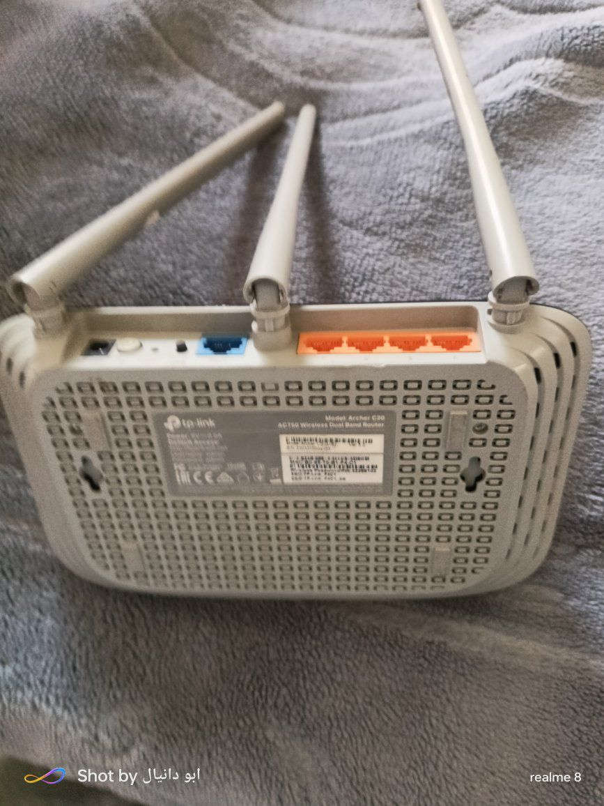 السلام وعليكم راوتر للبيع بشرط اللي يريده يتفظل خاص السعر 25وبي مجال بيع مستعجل


**إذا كنت صاحب هذا الإعلان وتريد حذفه لأي سبب، رجاءا أرسل رسالة إلى الدعم الفني**