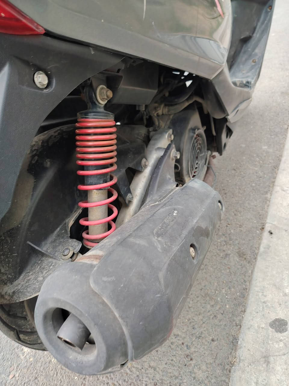 سلام عليكم شباب ماكس ثعلب كابريتر وكاله فقط بيهة الكفر الامامي مبدل و القايش نص عمر دراجة كلها ختم واحد خير من الله كهربائيات كلها شغالة مكينه خرسة متسمع صوتها كفرات بلادي كلجات بلاد كابريتر بلاد خير من الله دراجة حلوة نصبتهة حلوة تايرات جدد سعر 700 وبيها مجال مكاني بغداد مدينة الصدر  اتصال 👍🤍***********
