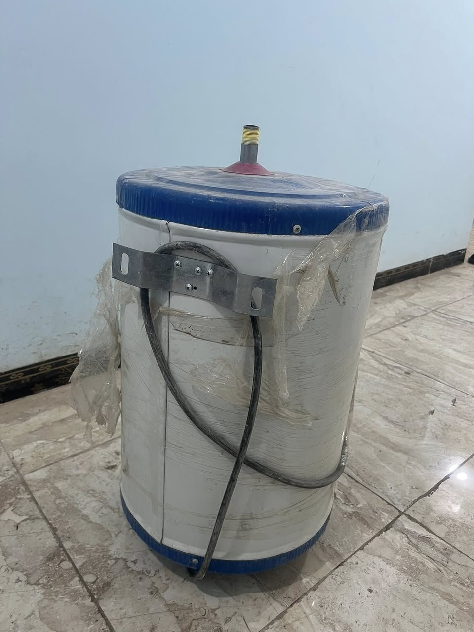 سخان للبيع السعر خاص !!


**إذا كنت صاحب هذا الإعلان وتريد حذفه لأي سبب، رجاءا أرسل رسالة إلى الدعم الفني**