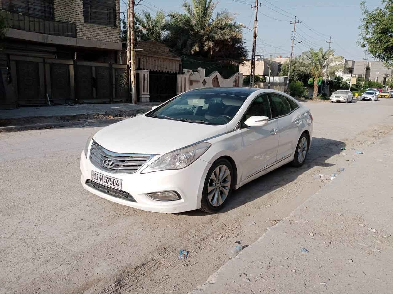 سلام عليكم هونداي ازيرا موديل 12 خليجي فول مكفوله 6 سلندر محرك 3000مكان بغداد حي جهاد رقم ‭0790 527 1025‬
