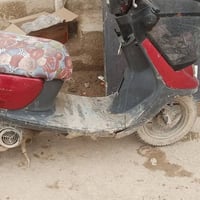 للبيع شغاله السعر 200 وبيها مجال 07718551513