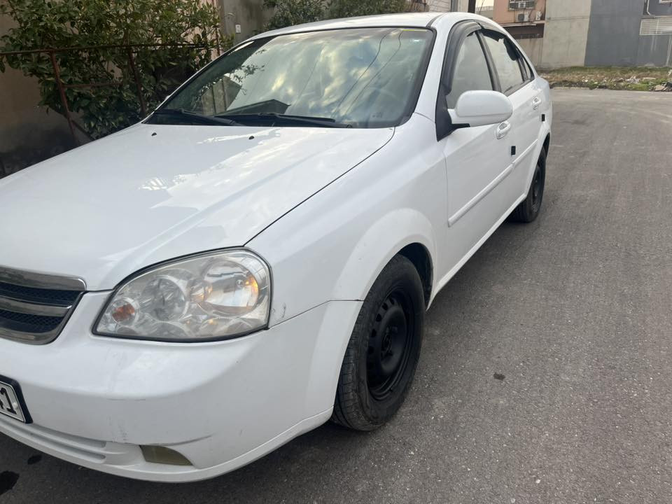 السلام عليكم
اوبترا ٢٠١٢ سنوية إلى ٢٠٣٠ هزة جديدة….كوبون بانزين…طخم اطارات … بيها ربع جاملغ امامي جهة النفر وباب بخ…السعر ٨٧ وبيها مجال…

0774 090 3191
