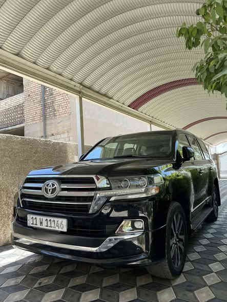 السلام عليكم
الاندكروز٢٠١٩ بريم اصلي 
مكفولة كفاله عامه 
الصبغ البارد والفتح 
السيارة استعمال شخصي 
المواصفات 
مري شفط 
اشاير لكزز
دشبول ليزري لكزز
دبل موس
تحكم استيرن جهتين
جنطه كهربائي شفط
تبريد ٣ قطع
ثلاجة 
رادار حساس امامي خلفي 
طفائة حريق
٥ بصمات
تشغيل عن بعد
رقم الهاتف
***********
