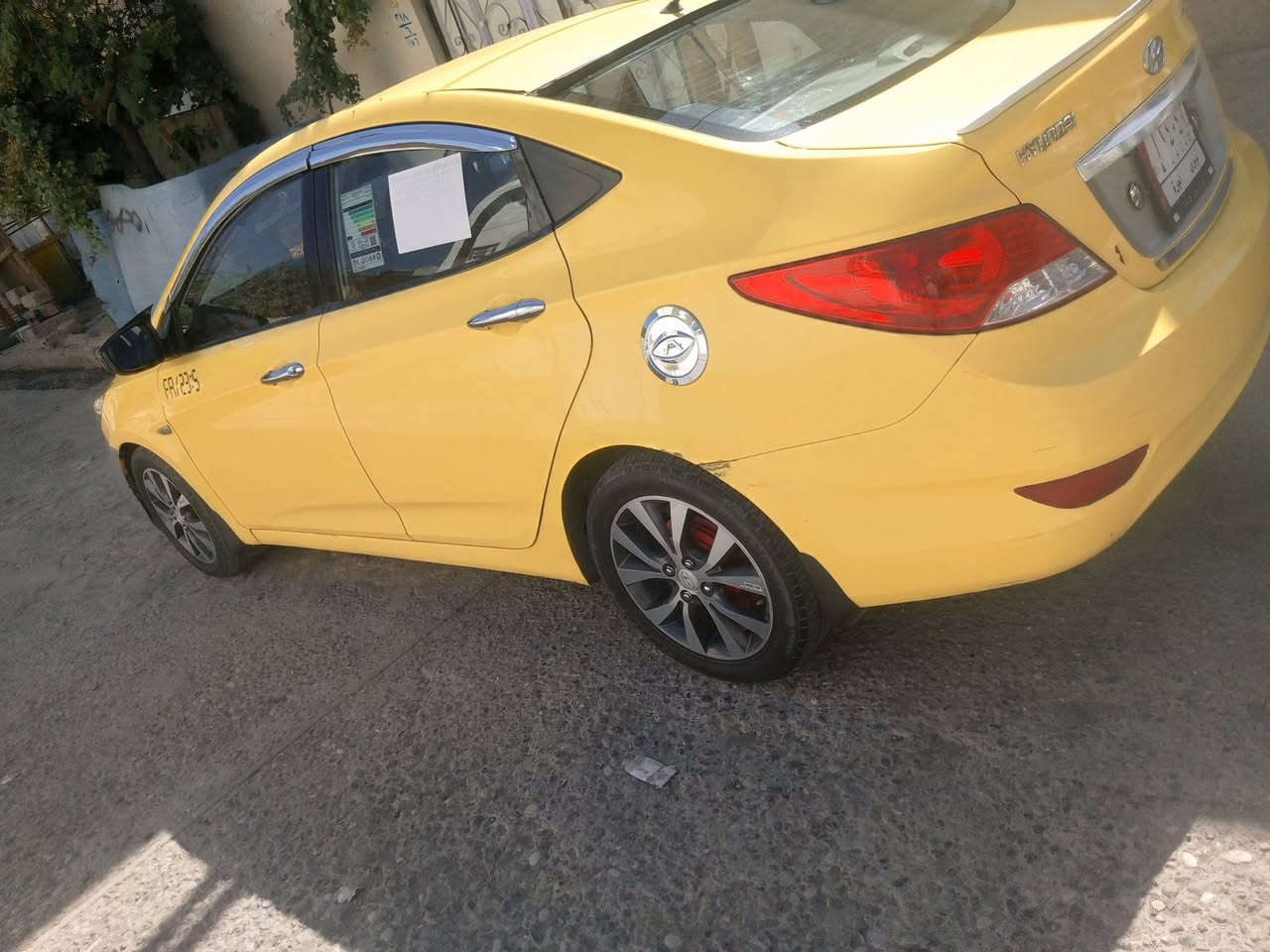 السلام وعليكم اكسنت مظلع موديل 2012 وارد كوري السياره فول عادي  بلا ظرار محرك 16 دوش  
السعر  87 وبيها مجال 
رقم الهاتف ***********   ***********
