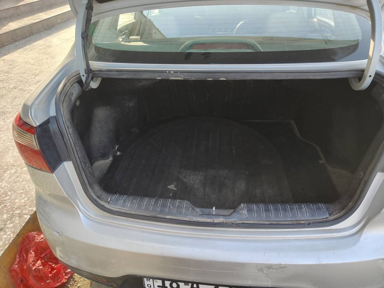 السلام عليكم..
للبيع فقط.. كيا ريو 2013 رقم بابل خليجي  كير محرك كفاله تبريد. 
بيها قطعتين صبغ جاملغ وباب السايق.  مع وجود ج اد في القماره… 
سياره جاهزه من كلشي.. 
مكان السياره الفلوجه ..
الاتصال.  ‏‪+964 750 057 8107‬‏
***********/سيف 
اني مكلف بالنشر فقط وارقام صاحب السياره اعلاه 
السعر المطلوب 85 وبيها مجال حك الجيه
