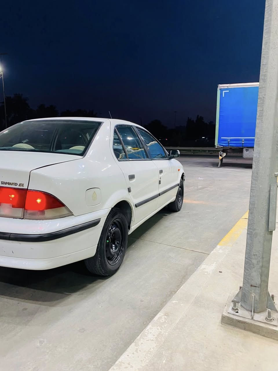 سلام عليكم سمند مديل 11السيارة جديدة تبريد ثلج سنتر لك تخم تاير جديد كير محرك خير من الله رقم بغداد نكليزي السعر 41بيهة مجال رقم متواجد وتساب  ***********
