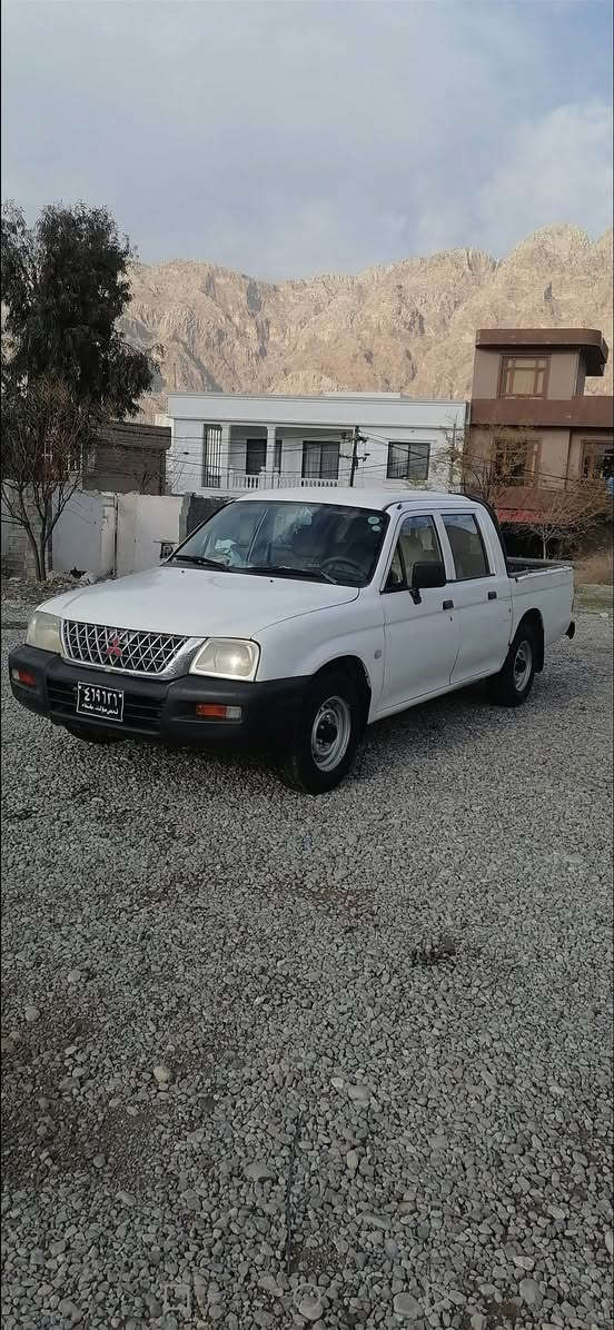 مستەربۆشی  2004
ئاڕم  هەولێر ، قفڵی 70$ تکایە موشتەری نی  لەوە  کەمتر  نابێ .


**إذا كنت صاحب هذا الإعلان وتريد حذفه لأي سبب، رجاءا أرسل رسالة إلى الدعم الفني**