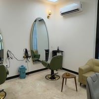 كراسي 4 مرايه 2 800 الف للبيع 07747006006