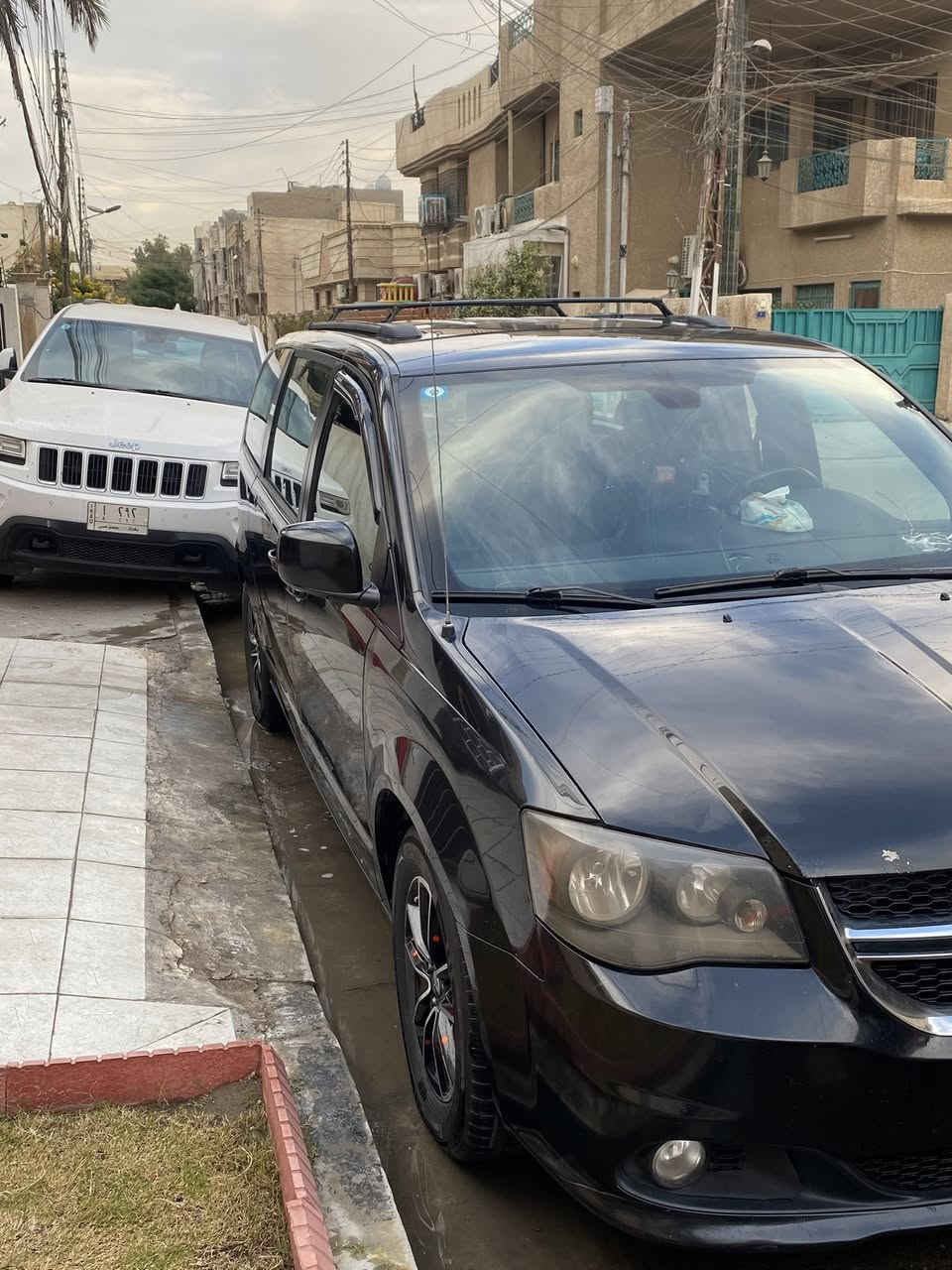 السلام عليكم

من رخصة الادمن  
دوج كـرفان 7 راكب 2019 GT للبيع او مراوس حادث بسيط كما فالصور وبيها توحيد لون جاملغ الخلفي فقط وبيها شخط باب السلايد شخطها ابو ستوته 

المواصفات:

تشغيل عن بعد
3-قطع تبريد 
6-جام كهرباء 
كشنات جلد وكهرباء
تدفئة كشنات
كشنات سياحي ومنفصل 
تدفئة بالمرايا
ابواب كهرباء 
صندوق كهرباء
بردات بلادي
فرس وسطي + شقفي كبير
شاشة قلابه + كامره خلفيه 
سي دي چينجر 6 اقراص + ميموري خزن 
 
رقم بغداد انكليزي بأسمي تحويل ثاني يوم وين ميعجبك 
السعر 178$ وبيها مجال حك الجيه

بغداد  السيديه ***********
