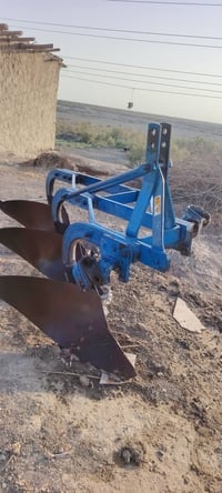 قطع غيار سيارات