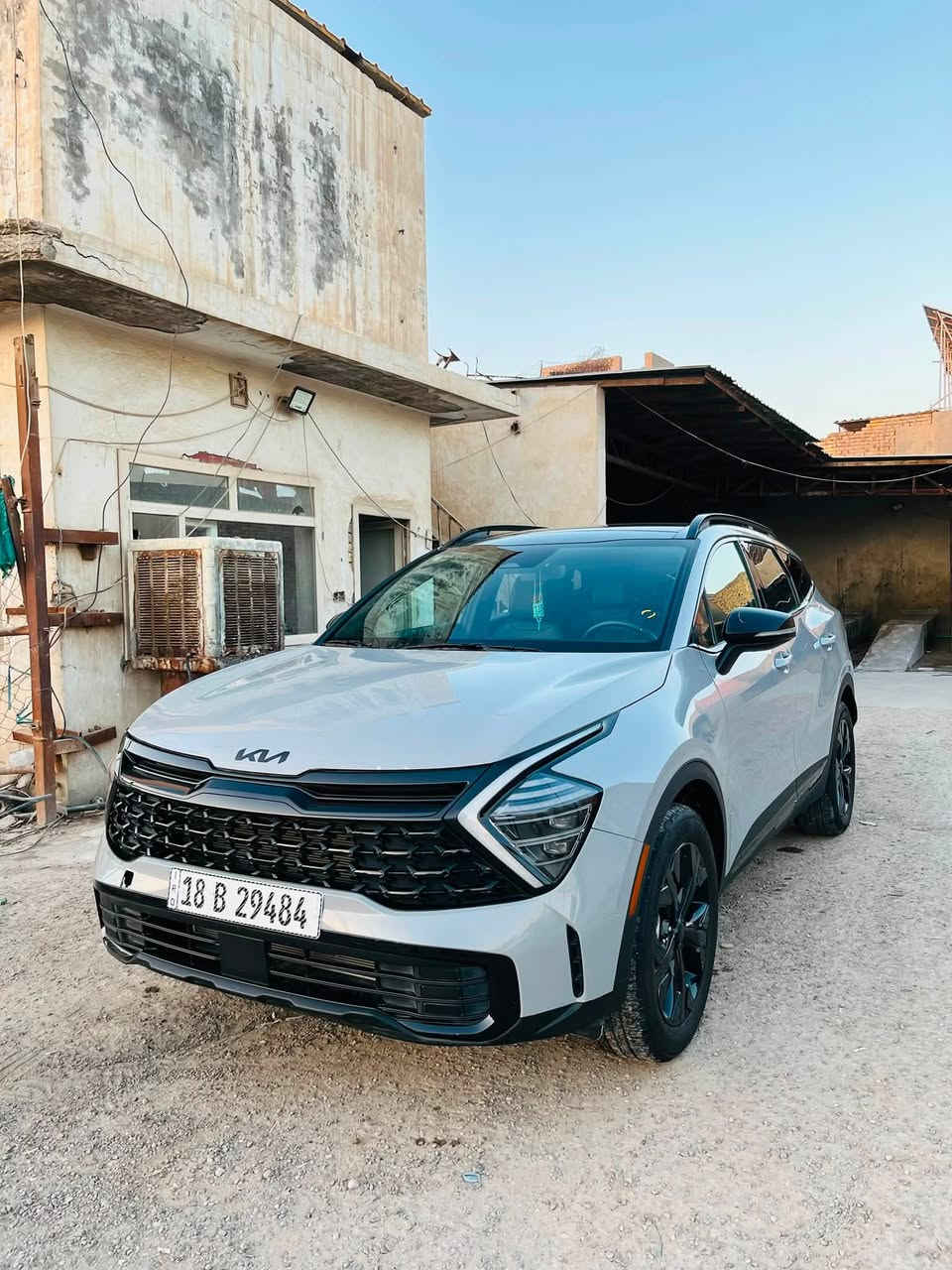 سبورتج 2025
فئه X-Line
محرك 4سلندر 
ماشيه 4400Km
كير اوتماتيك 8سرعات 
نظام دفع رباعي AWD
مقاعد جلد تدفئه تبريد 
رادار امامي 
قطعتين تبريد 
مري شفط 
بنرما 
وارد أمريكي 🇺🇸 
داخله كتاب شهداء 
السعر 130 وبيها مجال 
***********

‭ ‭***********‬
