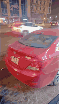 السلام عليكم للبيع اكسنت موديل 13 امريكي حادثها باب وجاملغ وتقريب شبر بالبنيد كله تعمير ما بيها ولا قطعه تبديل سياره نضيفه وما ماشيه هواي طابكه بالباب ما متحركه مستعجل ع بيعتها السعر 87 الشراري يدخل خاص او يتصل ***********
