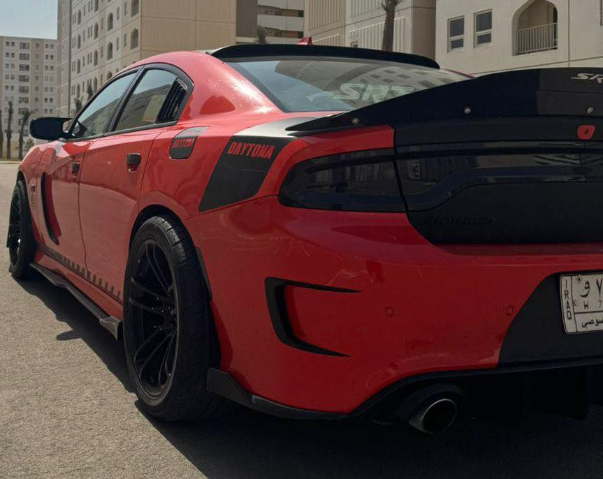 السلام عليكم
Dodge Charger R/T Super Track Pack

الحادث فقط جاملغ بدون دواخل 
وباب عكس السايق صار بي بارد بدون مايفتح الباب فقط بارد بسيط 

السياره عليها هواي اضافات وتعديلات ومصروف عليها هواي وماداخله استعراض ولا من هذني التعبانات 

المواصفات : ركز بيهن بيها هواي عدى فتحة

سوبر تراك باك
سبورت 
مانع انزلاق
كشن كهرباء
حساسات خلفية
نقطة عمياء
اكشانه الاماميه تدفية وتبريد
استيرن تدفئة
ممشى 47،500 ميل
ستيرن مغلف كاربون 
شاشة كبيرة 
كامرا دوارة
كار بلي 
ولا جك مشتغل بالدشبول

هزة وسنوية ورقم كله جديد ب اسمي صارله شهرين من سويتهن رقم بغداد

///الاضافات\\\

اكزوز كورسا كتم وفتح بتحكم دكمة داخل السياره
ويل هيلكات 20
سكوبات خفاش مري
سبايدر سبورت
ولف ريسنك الاصلي
زرع عدسة متغير بالتلفون 180 لون
تخم تاير جديد
شعار SRT بالداخل خلفي ضوئي احمر
برمجة صرفيات بانزين صرفها حاله حال ال6V
تستقبل بانزين عادي بس اني ماخلي غير محسن
برمجة حماوة
مطلعه رقم كلش حلو
وبعد هواي اضافات تجي وتشوف بعينك يوميه تكتشف اضافه جديدة عليها

ملاحظة التغليف الي بالقماره وبالجنطه شلتهن 

السعر 230 وبيها مجال حك الجية 
للتواصل فقط على الرقم ***********
