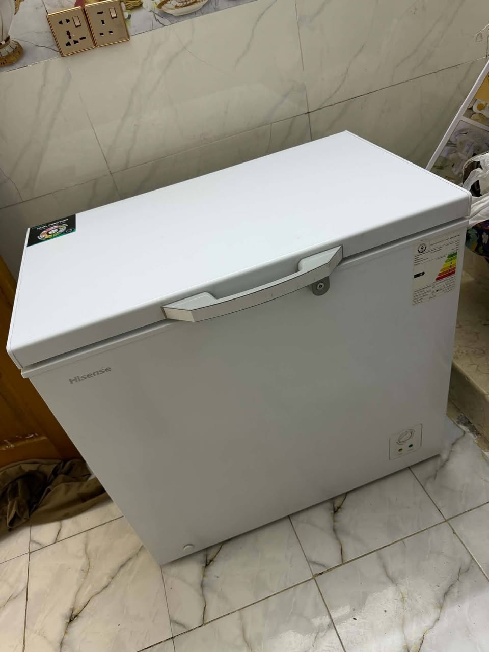 *فريزر Hisense للبيع* ❄️
نظيف وشغال 100%  
السعر: *200 ألف*  
المكان: الشعب - شارع عدن  
للاستفسار خاص


**إذا كنت صاحب هذا الإعلان وتريد حذفه لأي سبب، رجاءا أرسل رسالة إلى الدعم الفني**