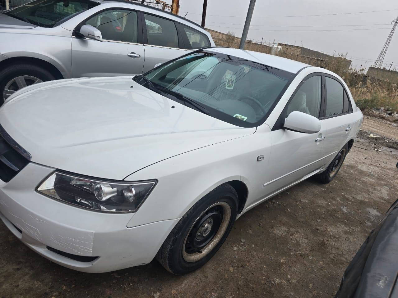 سوناتا 2009. سياره جديده كارتون كص جنطه متومه بغداد رقم نكليزي بدون سنويه ابيعه. 48   بيه مجال *********** مكانه الناصريه سوق الشيوخ
