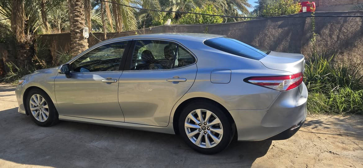 ماشيه ١٩٠ ميل فقط 
رقم بغداد باسمي هزة جديدة سنويه جديده
فئه الle
شاشة كبيرة +كامره خلفيه+ رادار امامي+ ٣ انظمه قياده (ايكو سبورت نورمل) +تحكم ستيرن 
تحديد مسار+ سيستم صوت+ كشنات كهرباء
السياره بدون ايرباك فقط
 بدون حادث داخله فتح دعاميات من امريكا شرط السونار بيه شخط بالبنيد ومبين 
مكان السياره كربلاء المقدسه 
السعر١٨٣ $ وبيه مجال
***********
