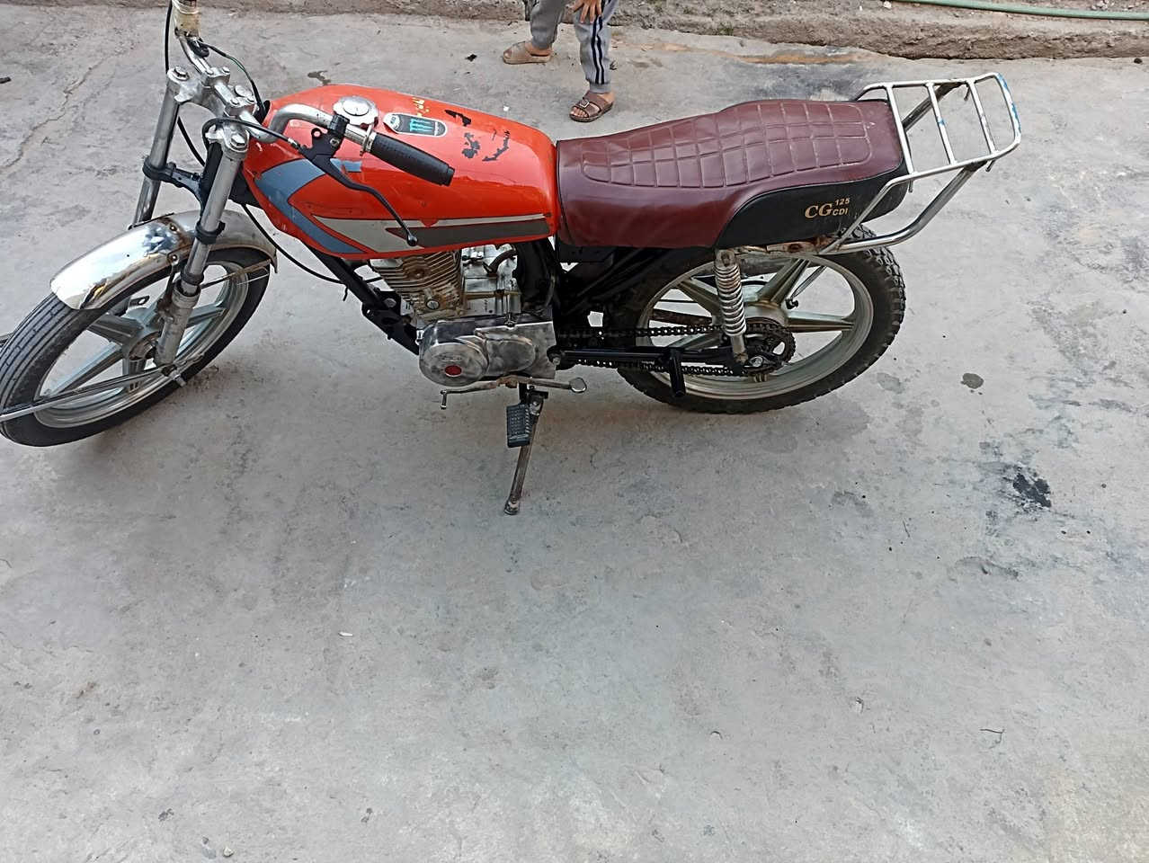 السلام عليكم دراجه 4 كير مكانه جلولاء بدون اوراق السعر 170 بيهه مجال شراي هلا بيك مو شراي لا تعبني


**إذا كنت صاحب هذا الإعلان وتريد حذفه لأي سبب، رجاءا أرسل رسالة إلى الدعم الفني**