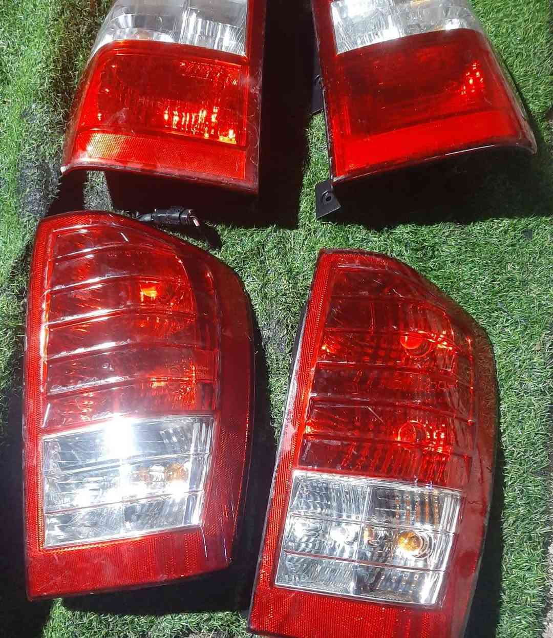 السلام عليكم اخوان وصلتني بك لايتات مال كيا كرنفال+ سيدونا بترا + طويله من موديل 2007 الى 2014 مكاني بغداد السيديه تقاطع الدرويش متوفر خدمة توصيل لجميع انحاء العراق 
*********** سيد قاسم
