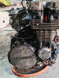 دراجه هوندا cbx 750cc دراجه قويه ومعروفه گاردن مو زنجيل محرك شغال ونضي...