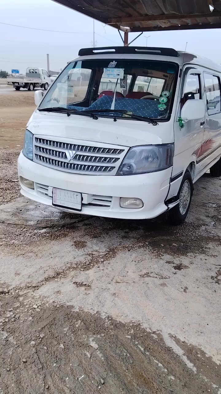 السلام عليكم شباب فاتون موديل 2009 تحويل ثاني يوم مصفر هيه ومرور كير مكينه كهربايات صدر تايرات كل جديد بس الكسن بي وناء قليل السعر 60 ومجال قليل حك جيه ***********
