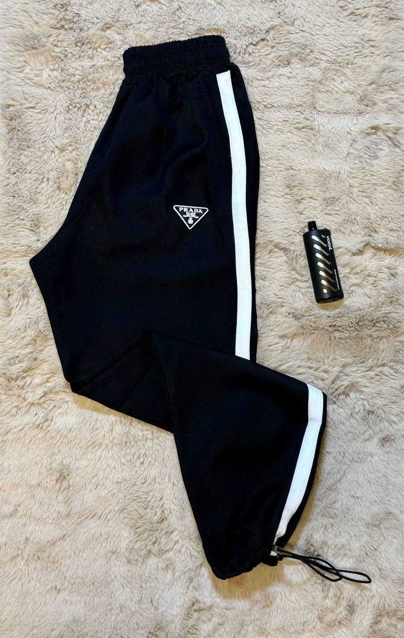 الجودة عنواننا 🇮🇶🇮🇶✌️
توفرت بجامة كارغو ( 110 ) رجالي شبابي ماركة Prada ❤️

بجامة كارغو ( 110 ) ماستر كوالتي عالي جدآ خامة القماش سوبر سبورت الأصلي ممتاز تركي 🇹🇷🇹🇷 الأصلي من أفضل أنواع الخامات غسل ولبس درجة أولى💯💯

القياسات : .L.XL.XXL.XXXL. قالب ستندر ✔️
السعر : ١٠  الاف 
🚘يوجد خدمة توصيل لجميع محافظات العراق 5 لاف🚘


**إذا كنت صاحب هذا الإعلان وتريد حذفه لأي سبب، رجاءا أرسل رسالة إلى الدعم الفني**