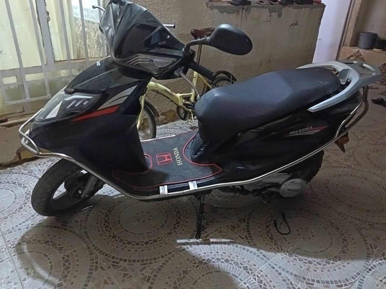 للبيع دراجه هوشا 23 مكفوله
محرك ناعم شلعه قويه
تواصل ***********
