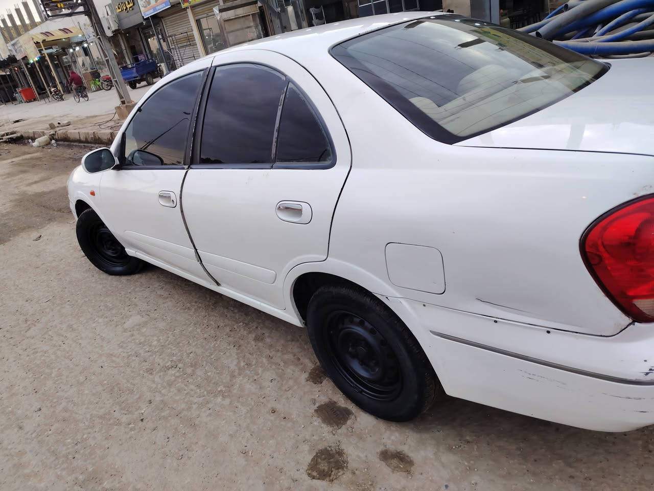 نيسان صني 2010جديده السياره تبريد شغال مكينه او كير مكفولات مال مزاد غير متواجد عل نت ***********
