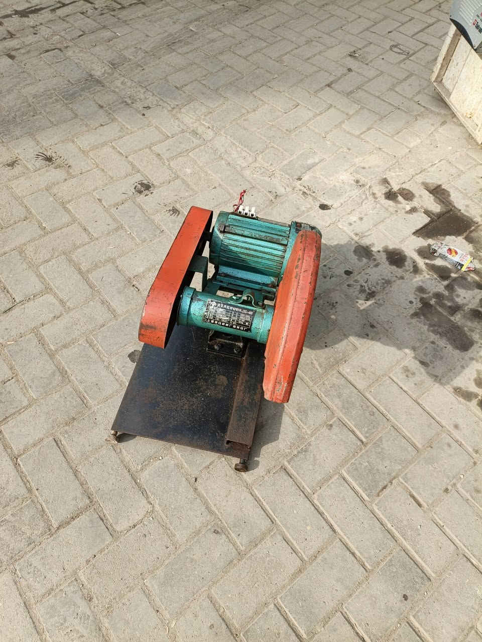 كتر قايش 3 فيز للبيع 
ماطور ياباني 
2840 دورة /دقيقة
الموقع بغداد ساحة السباع 
*********** 
يتوفر توصيل كافة المحافضات
