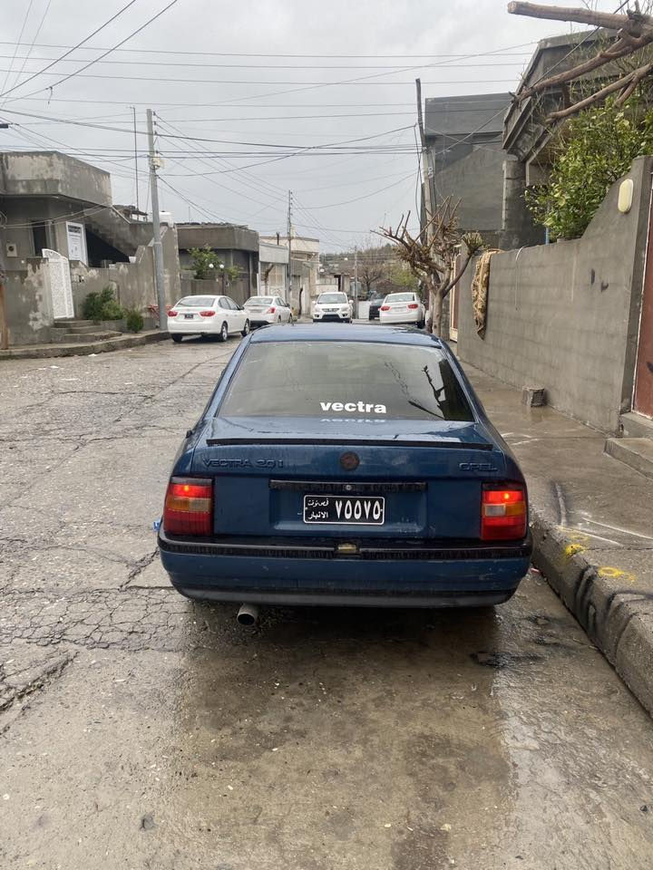 ئۆپڵ مەکینە ٢٠ گێڕ مەکینە موس بڕاوە دوکەڵ بوخار بەشەرت فیتەر ٠چوار ویل و تایەی خاوێن کامل کارەبای بەشەرت زۆر توندوو تۆڵە لەحیم غایسی نیە دەحم لێدراوی نیە زۆر بەکێش و بەهەڵمەتە بەنزینی زۆر کەم دەوێت سوکان پاوەر گەرمی فڵجە بەشەرت ماڵی سعری ١٥گەڵا
شەوین قەڵاردی ئەدمین گیان
***********
