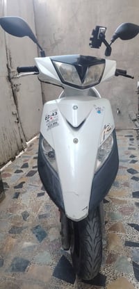 دراجه ثعلب للبيع الدراجه ما مفتوحه وماشيه بس ٢١ الف اخت الرمبه نظيفه ك...