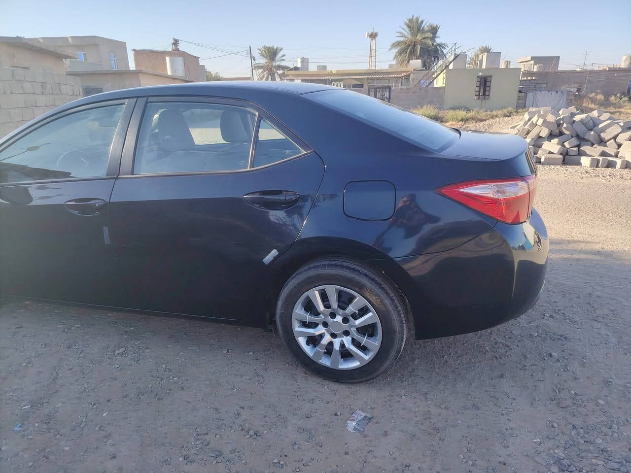 السلام عليكم
سيارة للبيع
كورلا ٢٠١٧
ضرر قطعتين جاملغ امامي و بنيد
السعر ١٢٧ ورقه
للاتصال ***********
