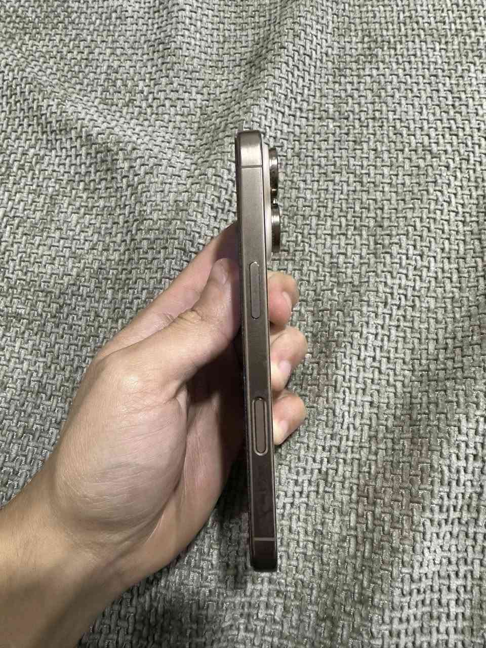 السلام عليكم ايفون 16 برو جديد نظيف 100% للبيع ذاكرة 256 بطارية 100سعره 1370 وبيه مجال حك جية عنوان بغداد


**إذا كنت صاحب هذا الإعلان وتريد حذفه لأي سبب، رجاءا أرسل رسالة إلى الدعم الفني**