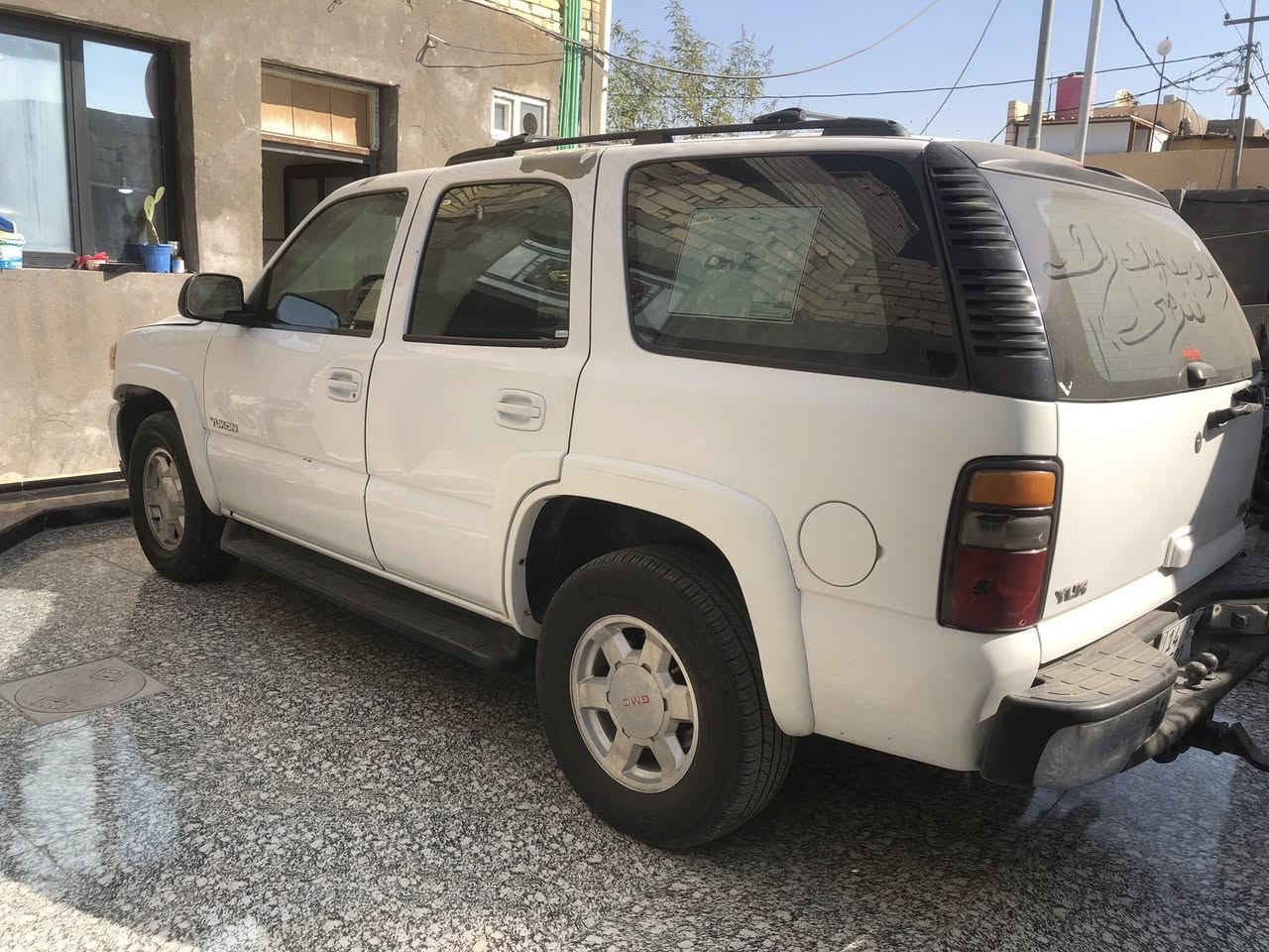 السلام عليكم اخوان
بسبب الوعود الكاذبه اعاده النشر 

يوكن موديل 2005 سياره باسمي شرط تحويل كفاله من كص ونقل جثه اصوليه سياره مصبوغه عام بسبب جراد وبيه حالوب تبريد ثلج تخم تاير حداده كله مكينه بيه تبخير كير جديد السعر 100 رقم الهاتف ***********
