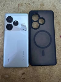 ريلمي GT6 • ٥١٢+١٦ • شحن ١٢٠ واط