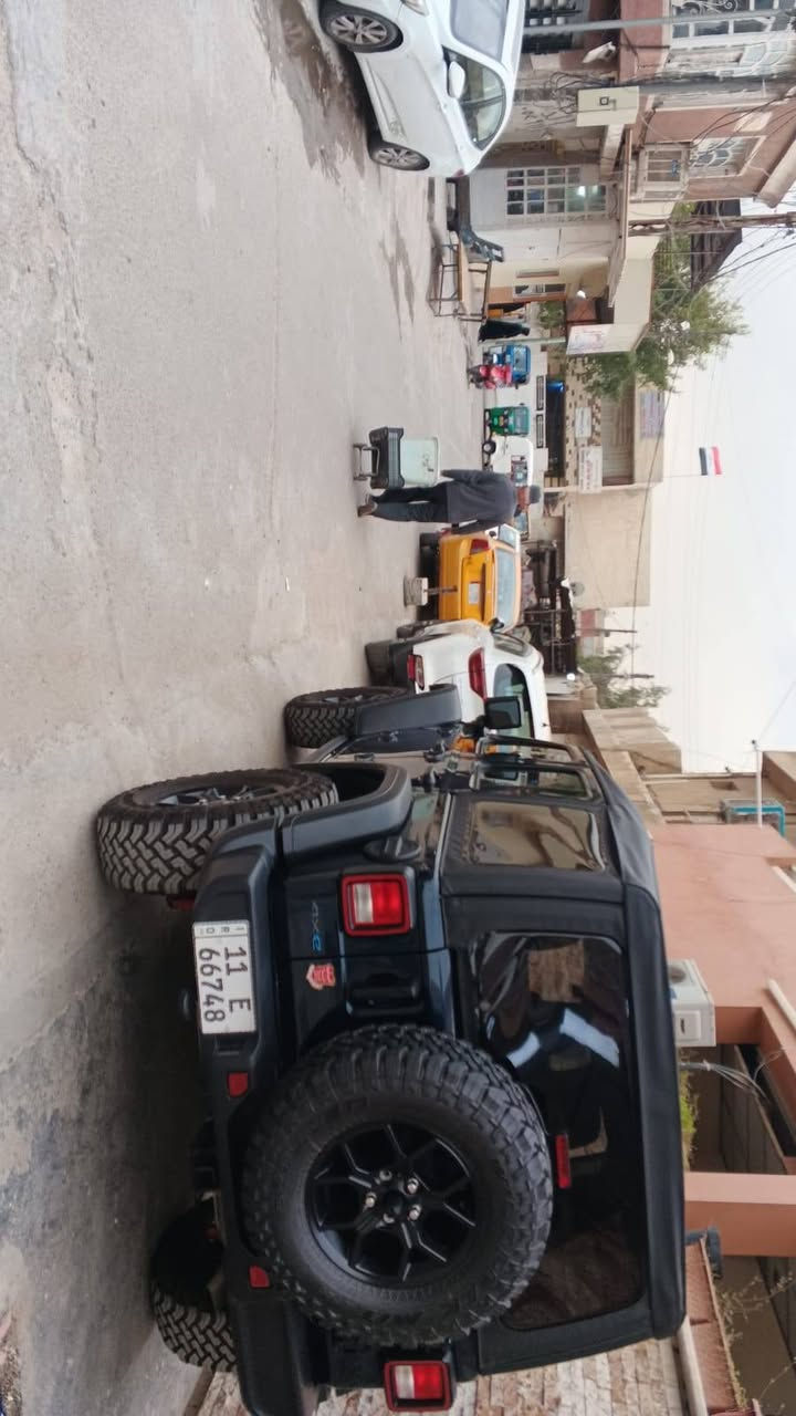 السلام عليكم
للبيع
جيب لانكلر موديل 2025   4x2
محرك4سلندر ثلاث انظمه
المسافه المقطوعه3 آلاف ميل
صورة الحادث مرفقه مع الصور 
مكان السياره بغداد البياع 
***********
***********
