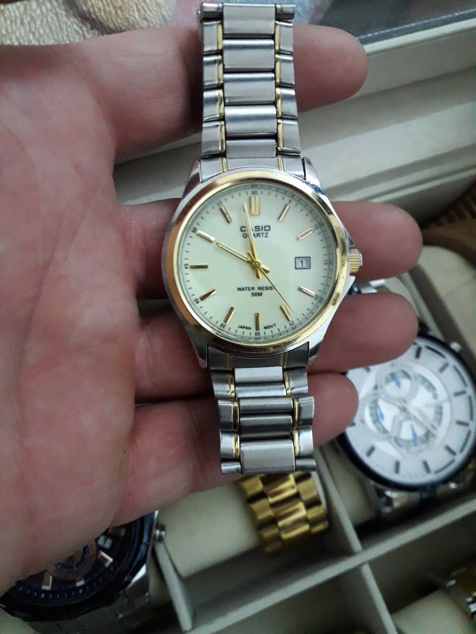 کاسیو فسفوری،20الف.


**إذا كنت صاحب هذا الإعلان وتريد حذفه لأي سبب، رجاءا أرسل رسالة إلى الدعم الفني**