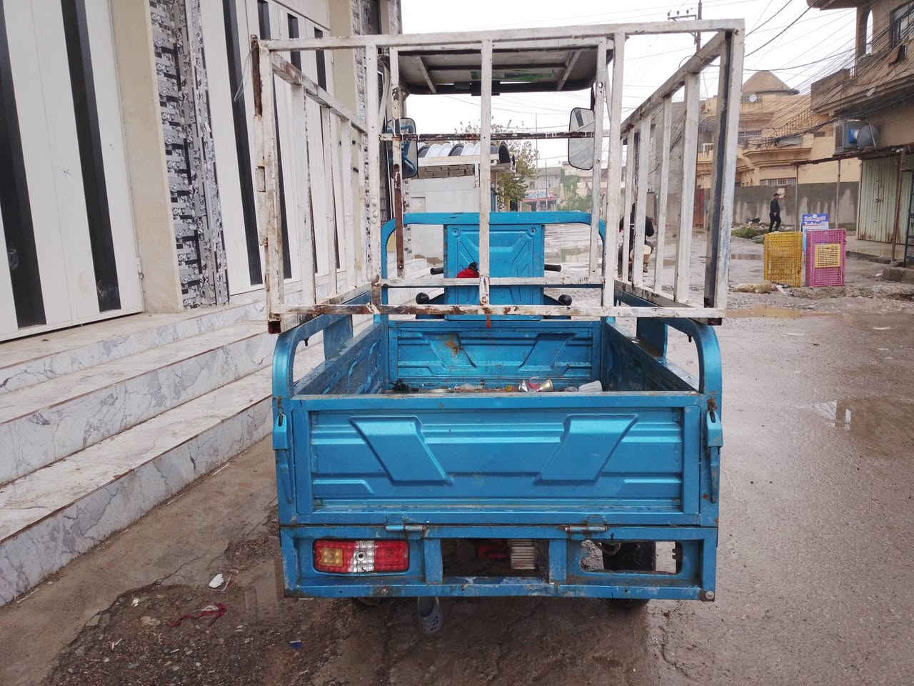 السلام عليكم ستوت الشحن للبيع العنوان موصل جانب الايسر سعر مليون و200 تريد واتساب تريد رقم ***********
