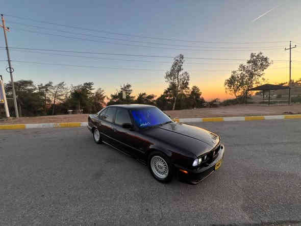 ***********بئيم مه كينه 525گير حادي ئارم پلاستيك هه ولير به شه رتي ئارمو اوليات گيرو مه كينه كاره باي گشت گياني به شه رت يه ك چاملخي پشتي لي دراوه  پيشي ليدراوي نيه كويسينجاك
